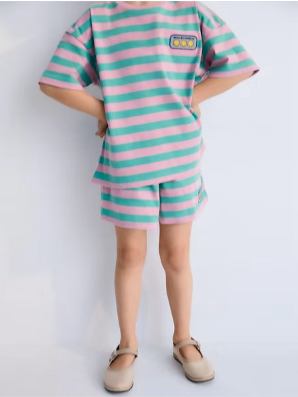 The New Society Smiley T-shirt and Shorts Stripes Hibiscus Set